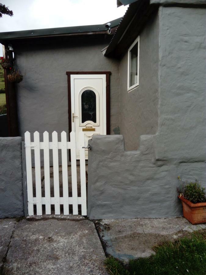 Cottage The Dingle Peninsula Camp Dış mekan fotoğraf