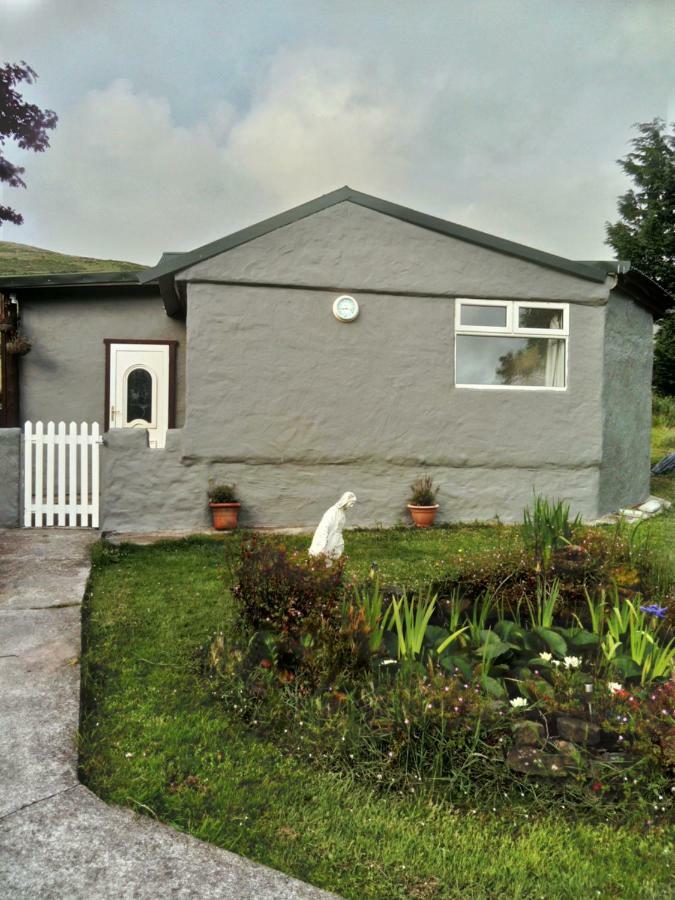 Cottage The Dingle Peninsula Camp Dış mekan fotoğraf